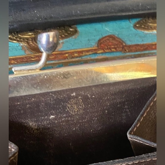 Gorgeous Rare GUCCI Signature GG Monogram Kisslock Luxury Coin Purse Wallet ❤️ - Picture 3 of 10